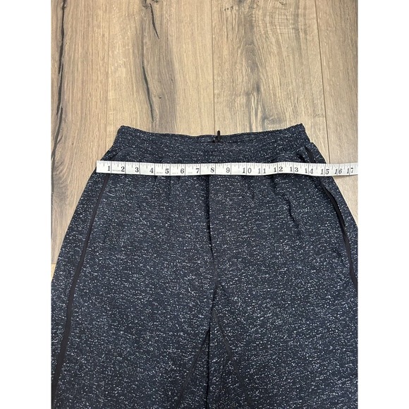 Lululemon Mens Size Small Lined Pace Breaker Out Of Mind Liner Running Shorts 9” - Picture 2 of 6